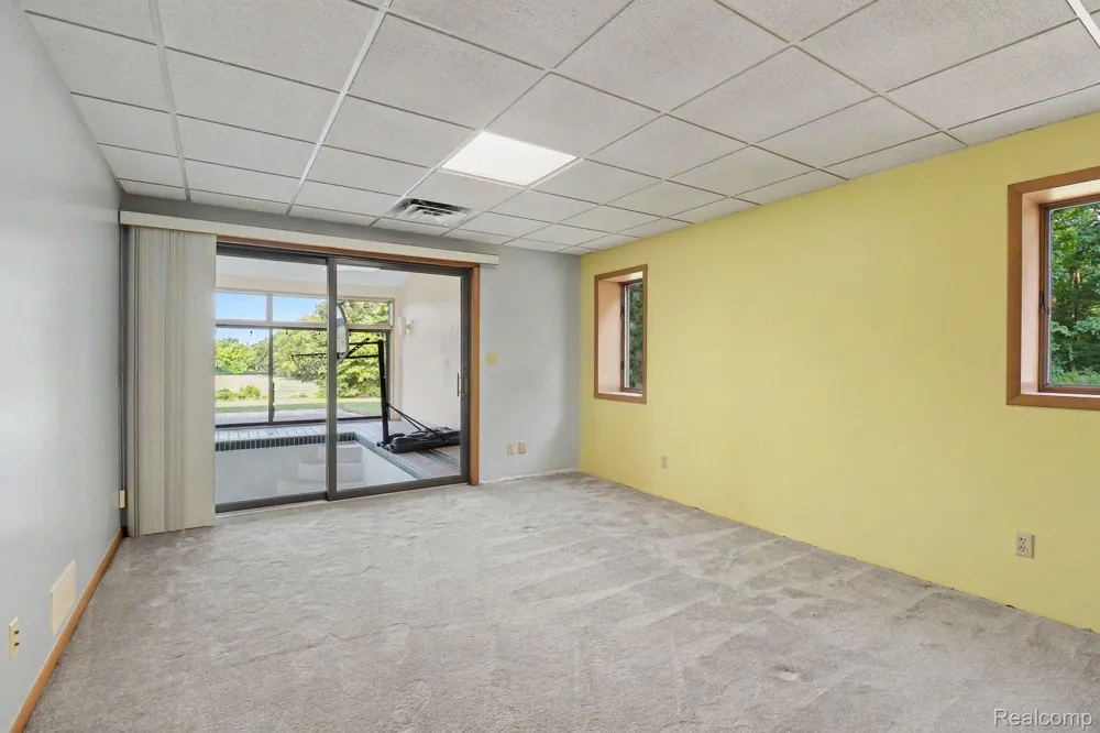 10250 Eagle Road Rose Township, MI 48350