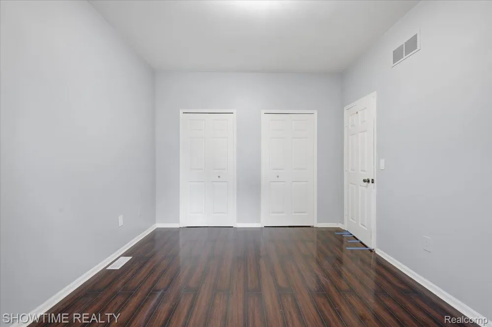 11656 Majestic Court Shelby Charter Township, MI 48315