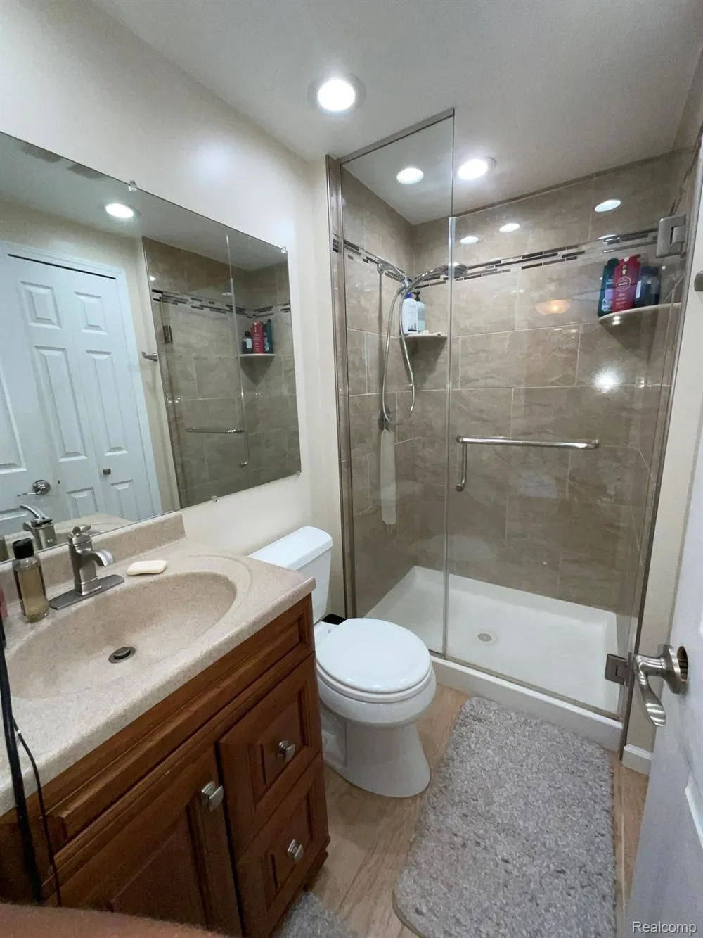 32450 Barclay Square Warren City, MI 48093