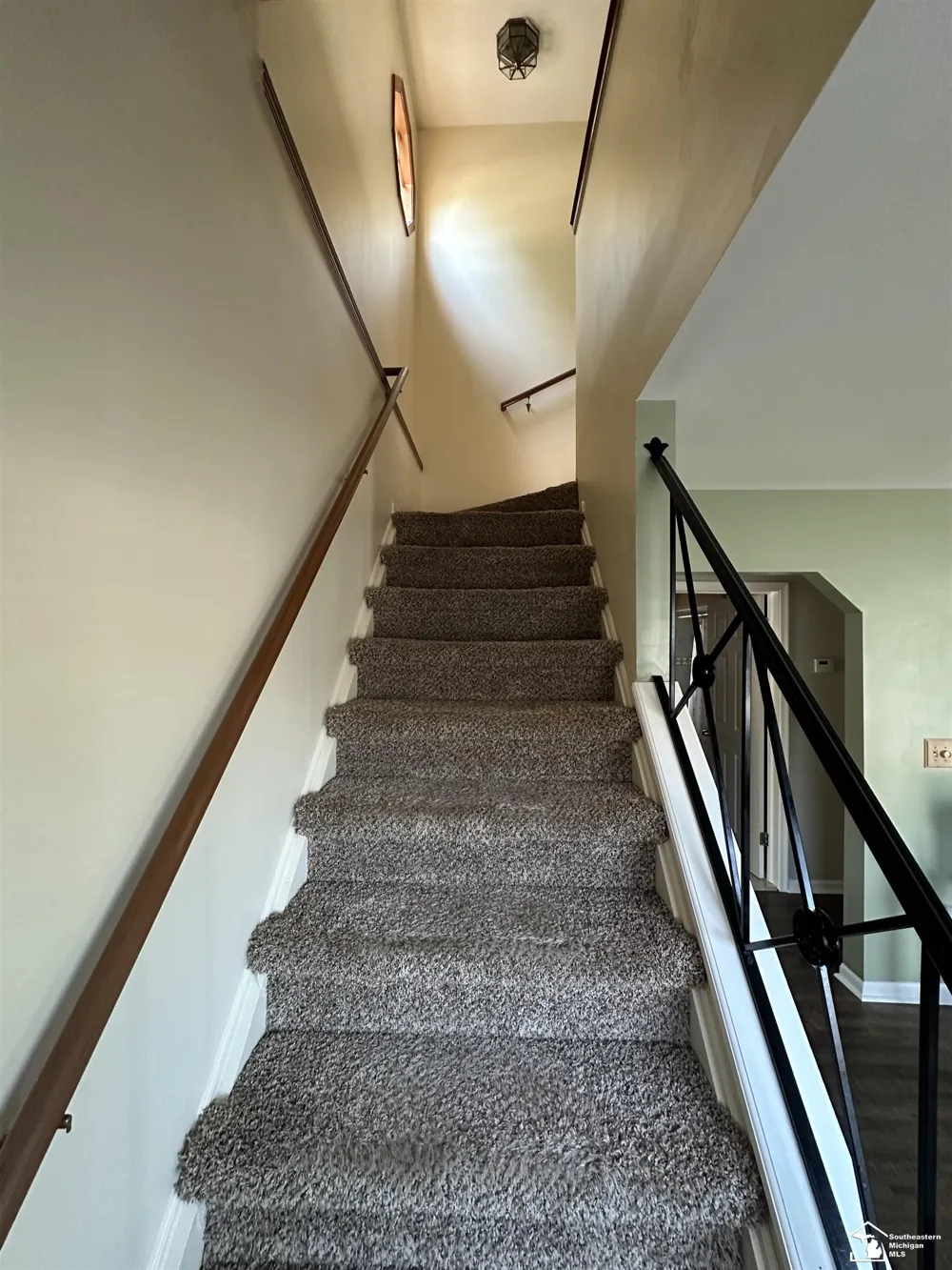 2198 Moran Avenue Lincoln Park City, MI 48146