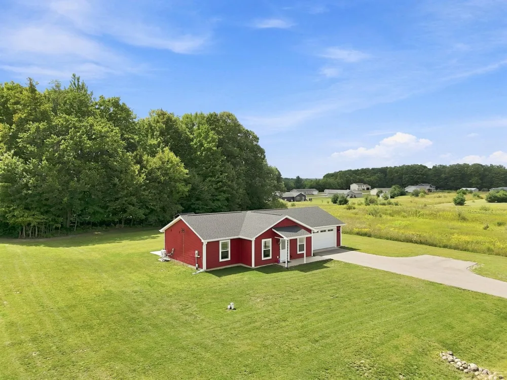 2177 Pebblebrook Drive Mayfield Township, MI 49649