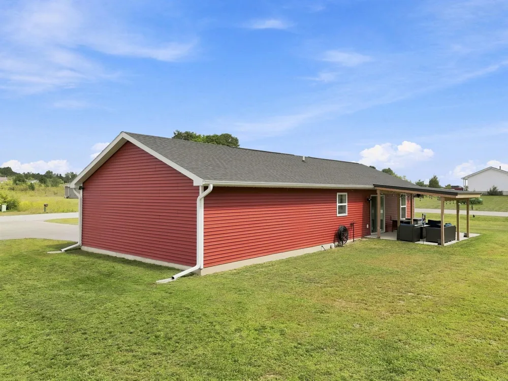 2177 Pebblebrook Drive Mayfield Township, MI 49649