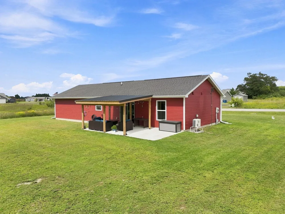 2177 Pebblebrook Drive Mayfield Township, MI 49649