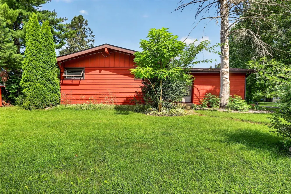 3024 Haskell Street Kalamazoo Charter Township, MI 49006