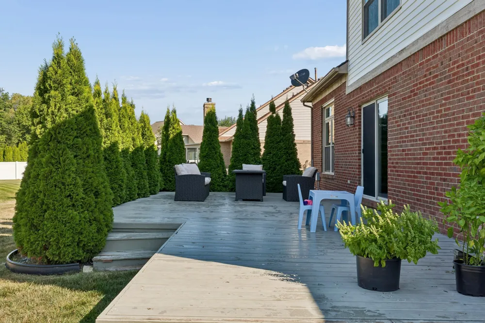 2164 Woodbine Drive Canton Charter Township, MI 48188