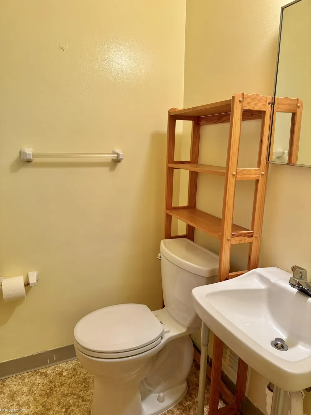 29868 Pinto Drive Warren City, MI 48093