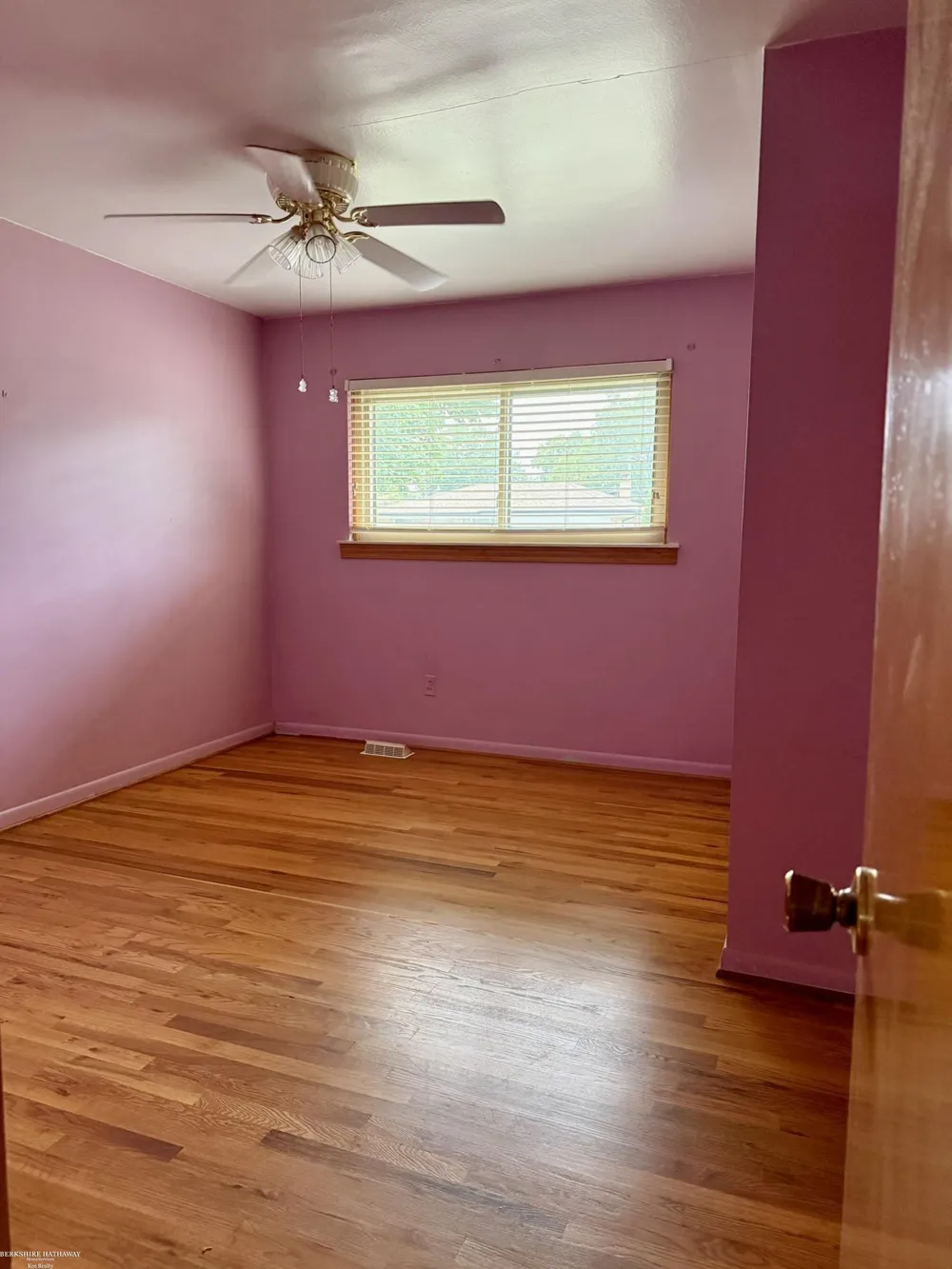 29868 Pinto Drive Warren City, MI 48093