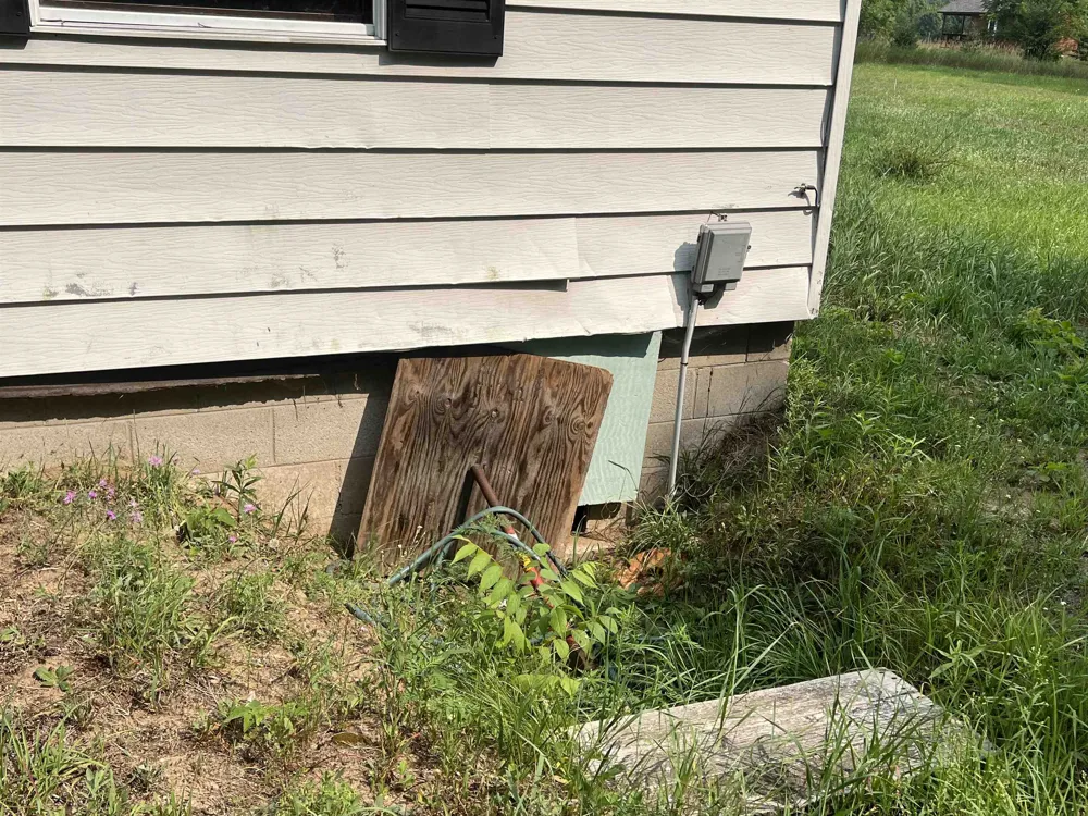 10317 North Long Lake Road Long Lake Township, MI 49685