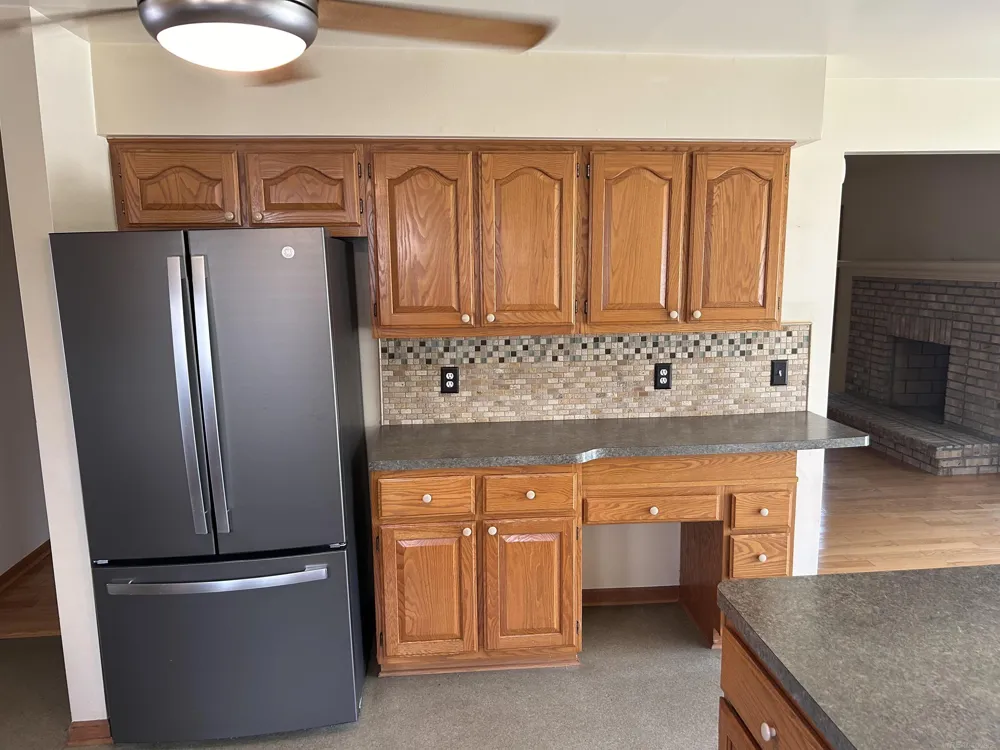 11297 Martha Drive Warren City, MI 48093