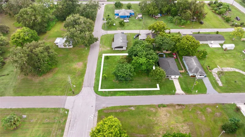 FRENCH AVENUE S Fort Meade, FL 33841