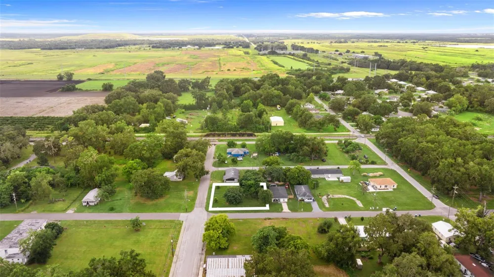 FRENCH AVENUE S Fort Meade, FL 33841