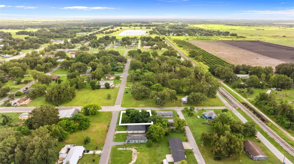FRENCH AVENUE S Fort Meade, FL 33841