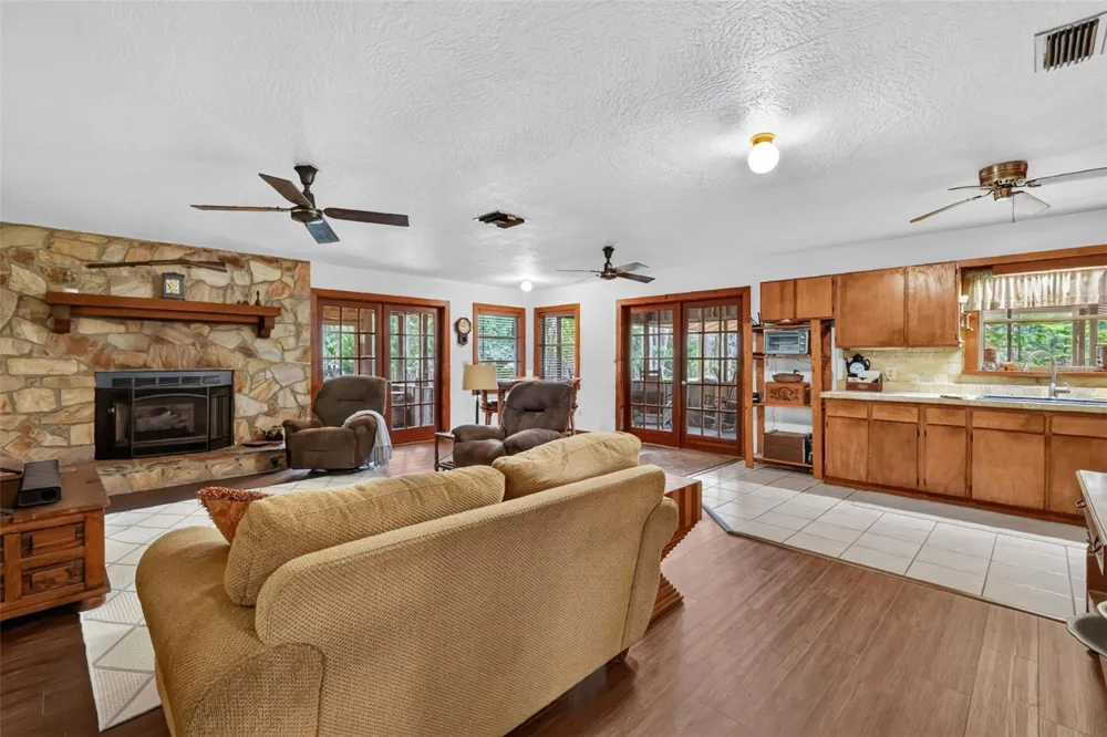 24939 OLD DEER ROAD Paisley, FL 32767