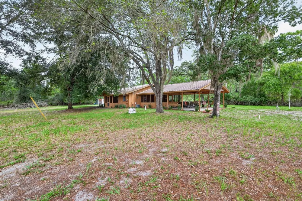 24939 OLD DEER ROAD Paisley, FL 32767