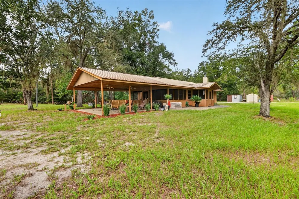 24939 OLD DEER ROAD Paisley, FL 32767