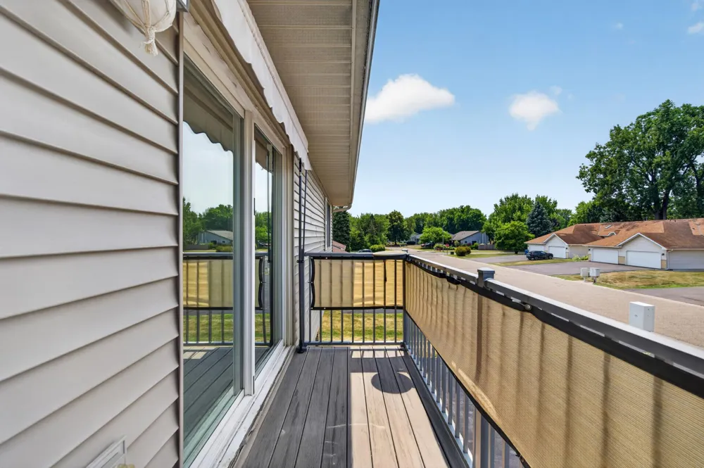 3276 Greenbrier Street #3276C Vadnais Heights, MN 55127