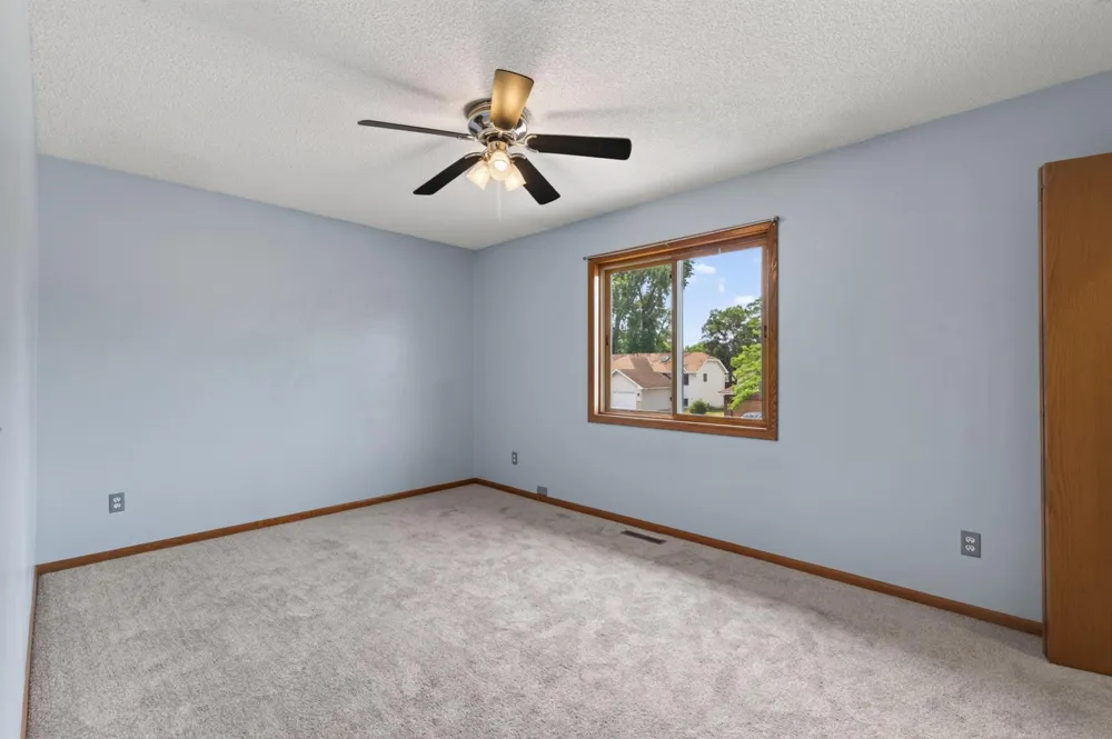 3276 Greenbrier Street #3276C Vadnais Heights, MN 55127