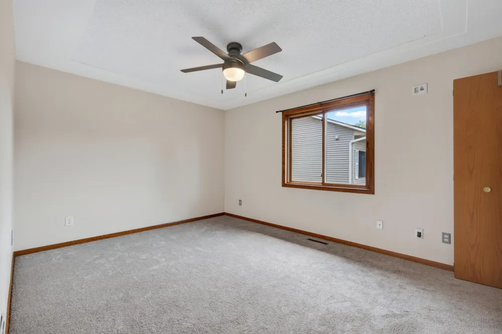 3276 Greenbrier Street #3276C Vadnais Heights, MN 55127