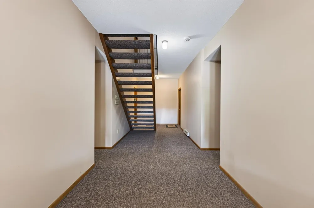 3276 Greenbrier Street #3276C Vadnais Heights, MN 55127
