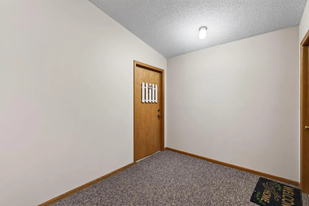 3276 Greenbrier Street #3276C Vadnais Heights, MN 55127