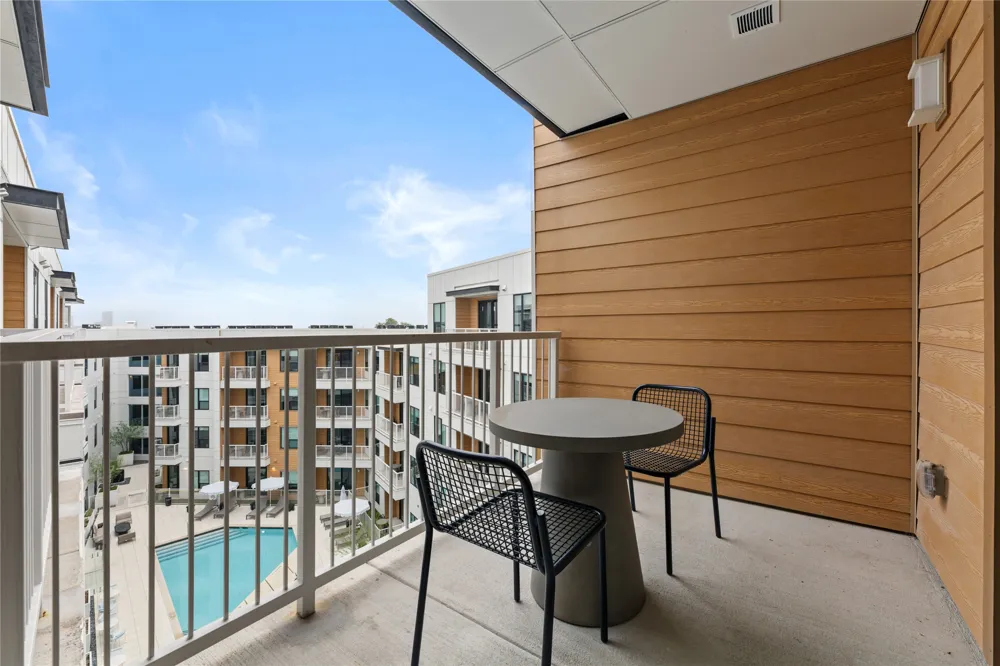2323 S Lamar Boulevard #206 Austin, TX 78704