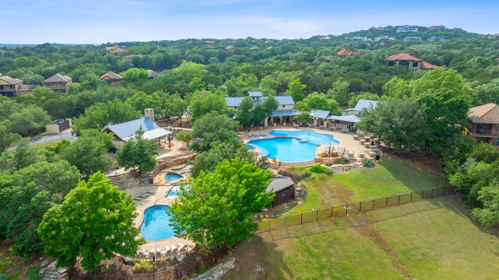 7201 Getaway Drive Jonestown, TX 78645