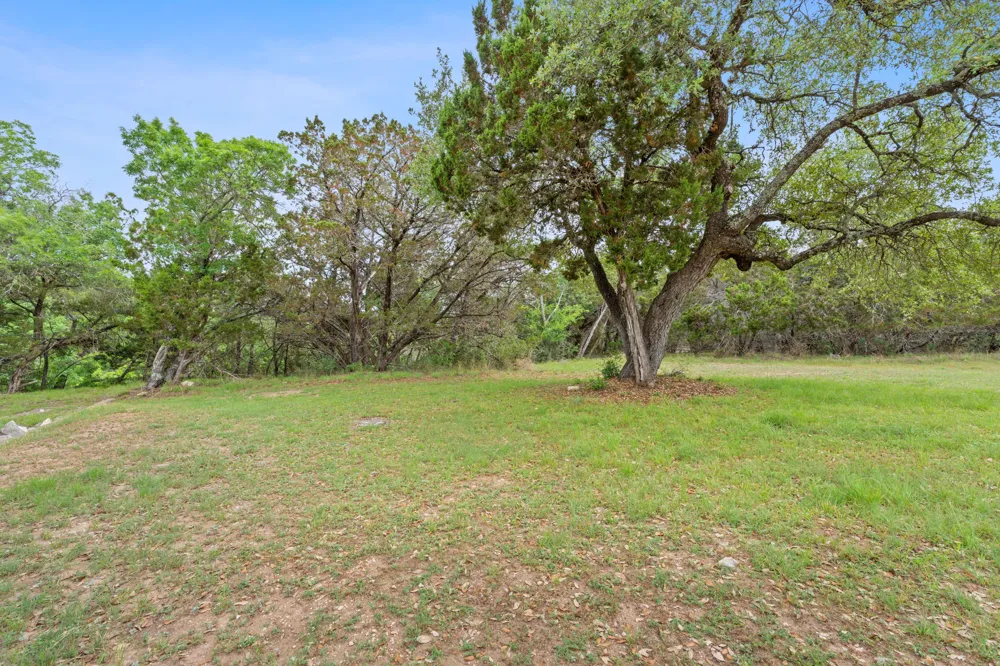 7201 Getaway Drive Jonestown, TX 78645