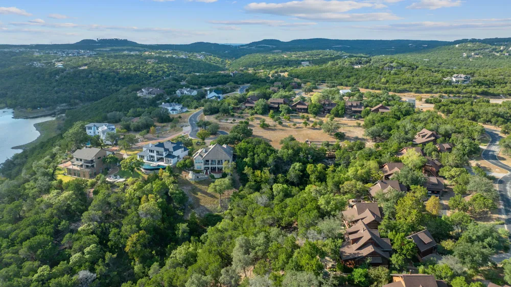 7201 Getaway Drive Jonestown, TX 78645