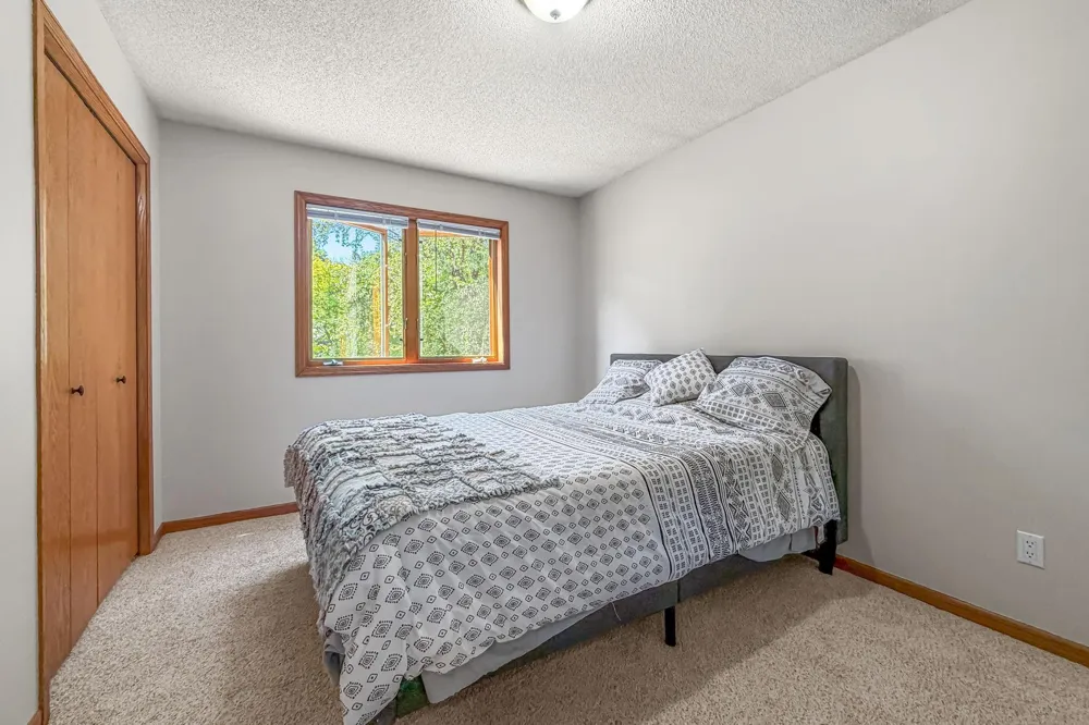 14927 Harpers Street NE Ham Lake, MN 55304
