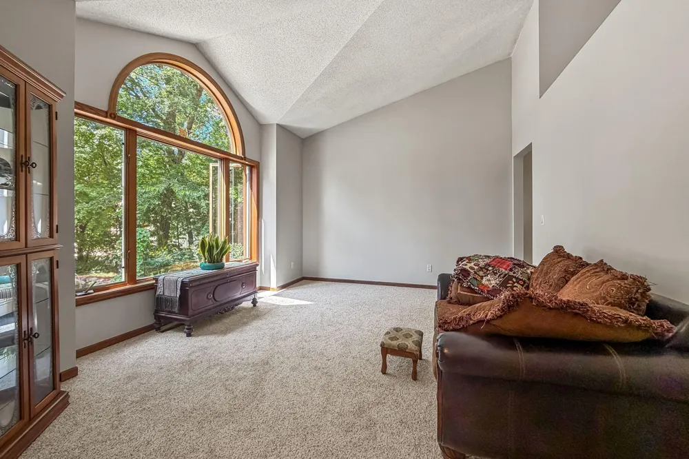 14927 Harpers Street NE Ham Lake, MN 55304