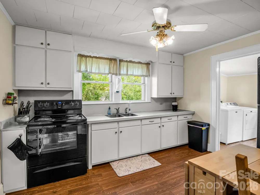 1302 Startown Road Lincolnton, NC 28092