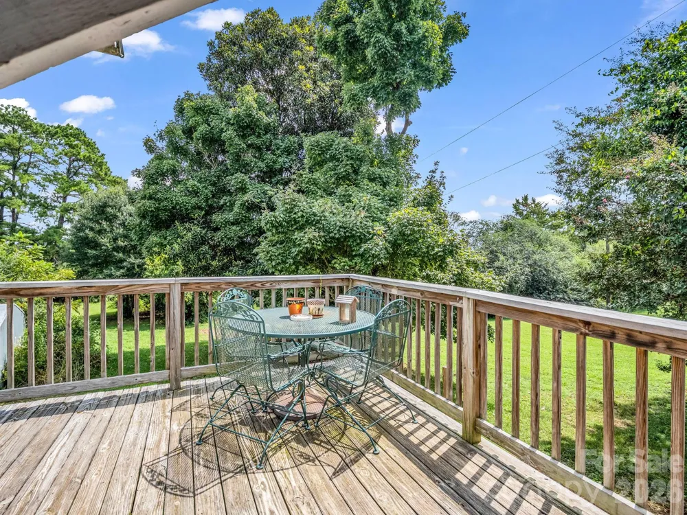 1302 Startown Road Lincolnton, NC 28092