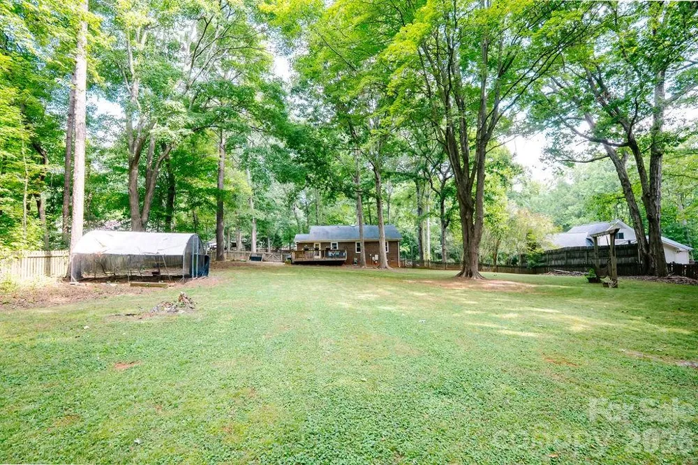 6713 High Gap Road Waxhaw, NC 28173