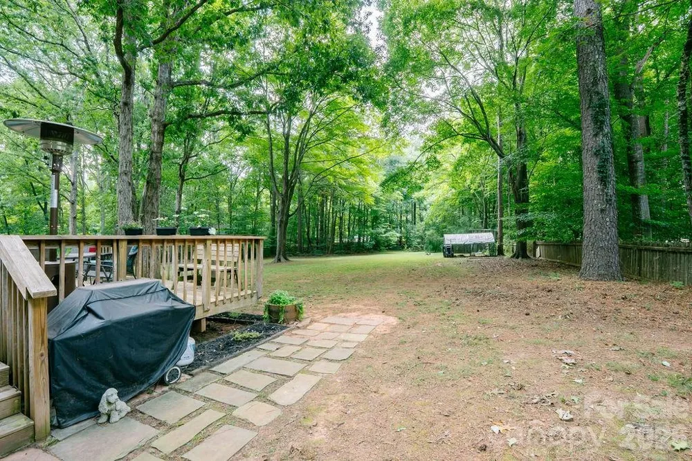 6713 High Gap Road Waxhaw, NC 28173