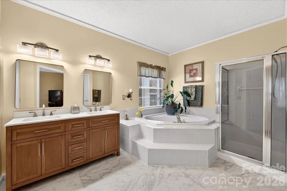 3508 Mallard Cove Court Charlotte, NC 28269