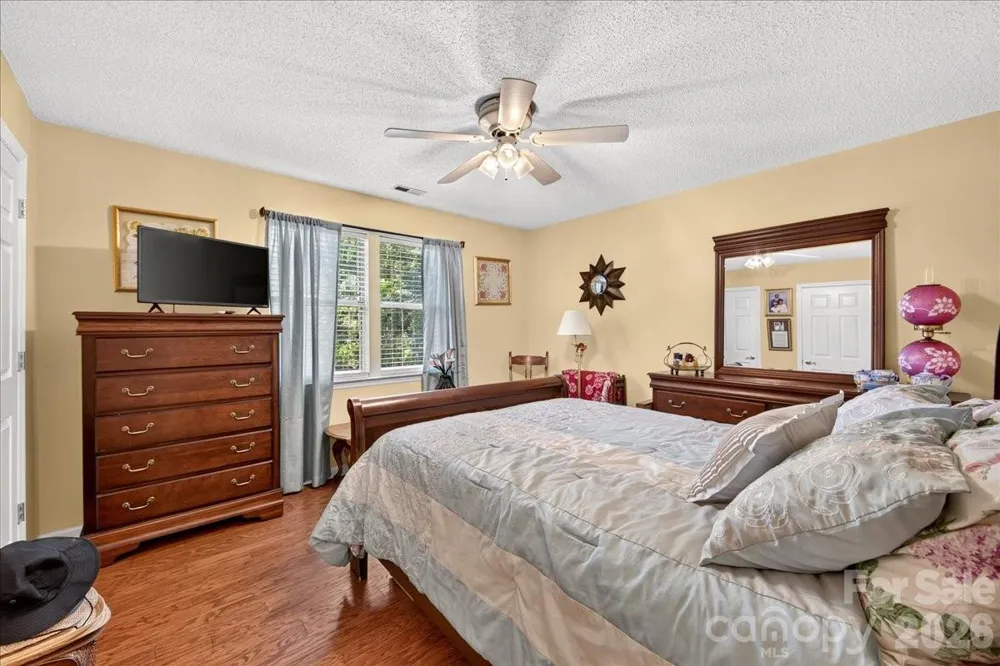 3508 Mallard Cove Court Charlotte, NC 28269
