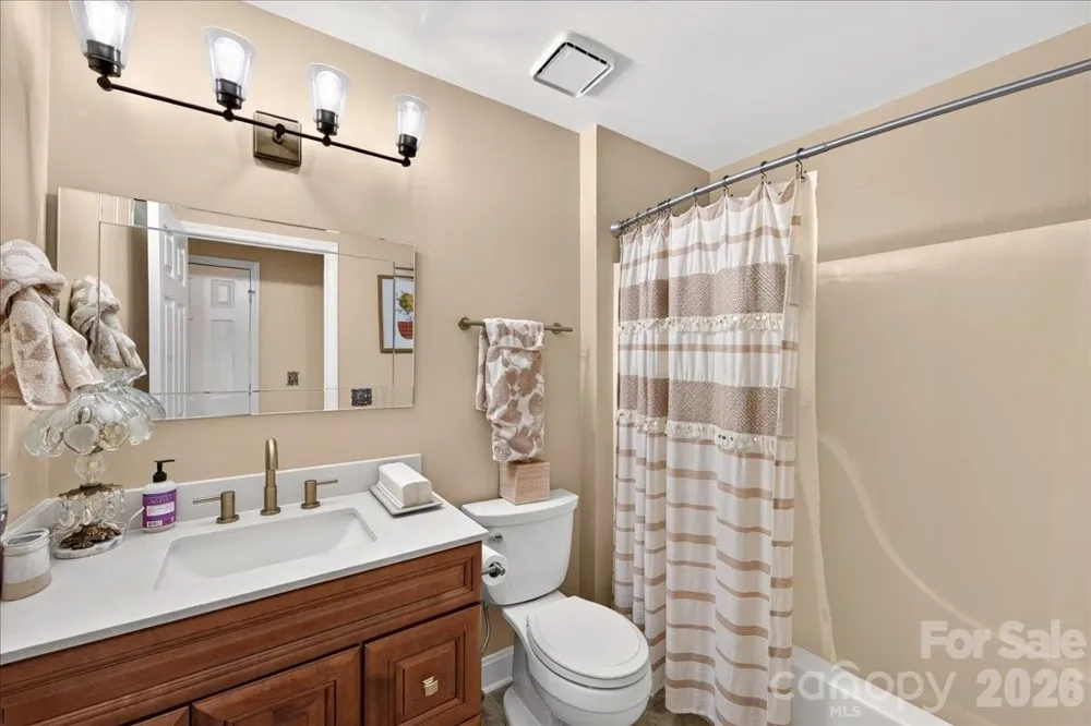 3508 Mallard Cove Court Charlotte, NC 28269