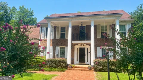 169 Silver Dollar RD