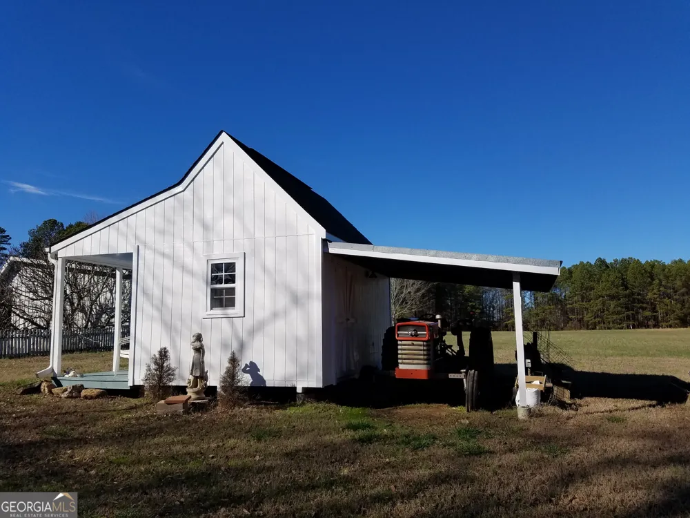 1834 Highway 16 W Jackson, GA 30233