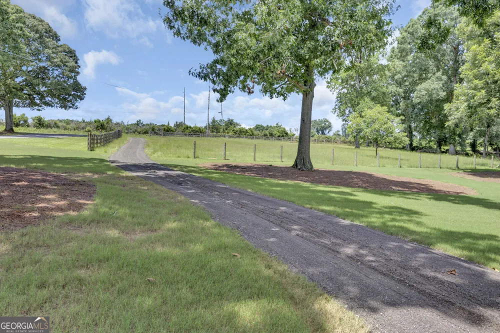 1675 Alcovy Trestle RD Social Circle, GA 30025