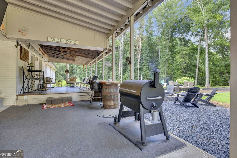 1675 Alcovy Trestle RD Social Circle, GA 30025