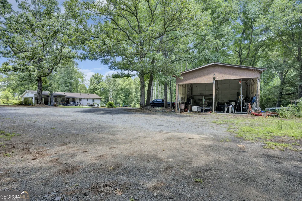 1675 Alcovy Trestle RD Social Circle, GA 30025