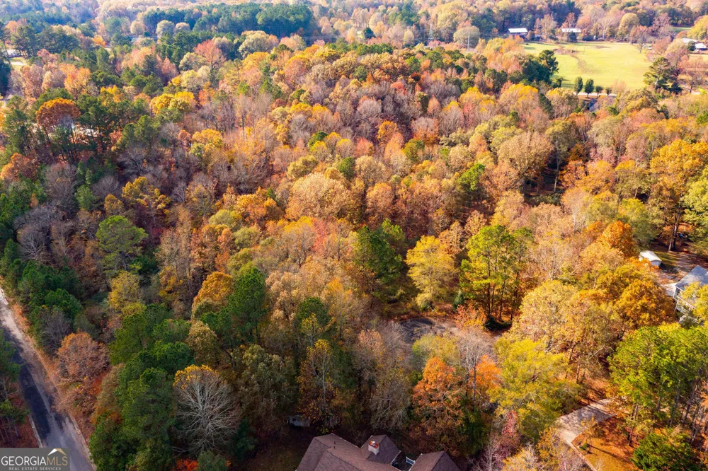 301 River Place DR NW Calhoun, GA 30701