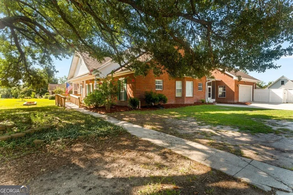 2384 Hodgeville RD Rincon, GA 31326