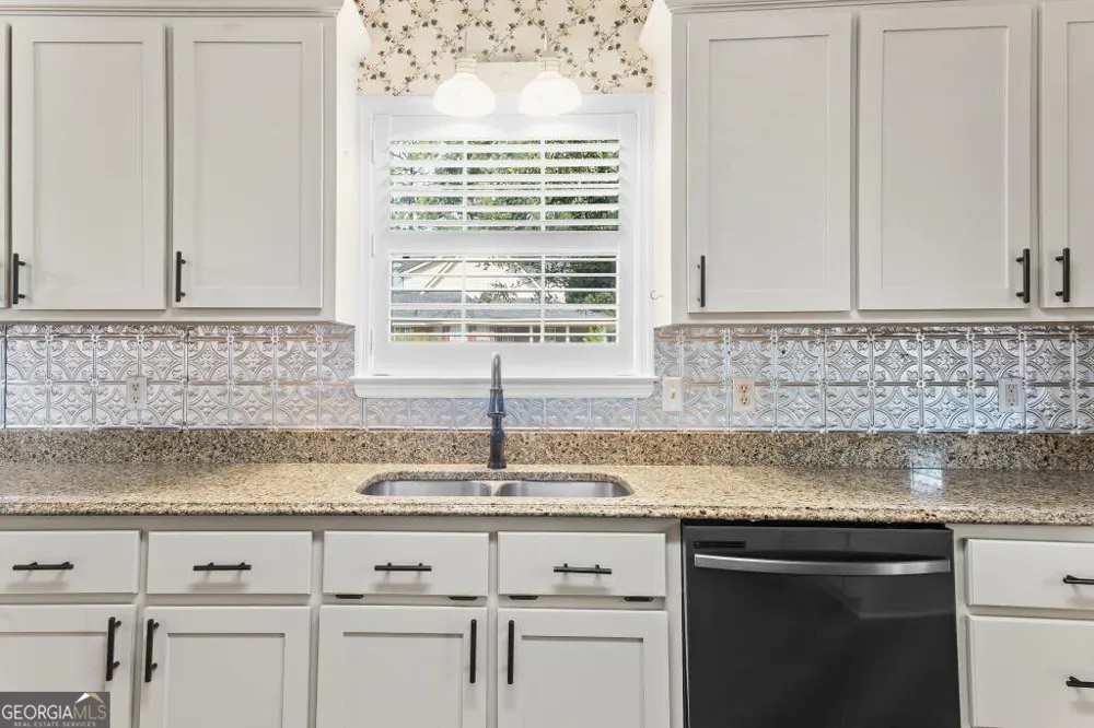 2384 Hodgeville RD Rincon, GA 31326