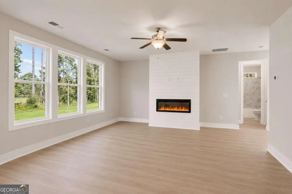 108 SE Patillo MNR Stockbridge, GA 30281