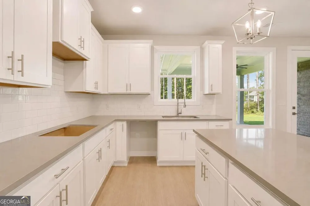 108 SE Patillo MNR Stockbridge, GA 30281