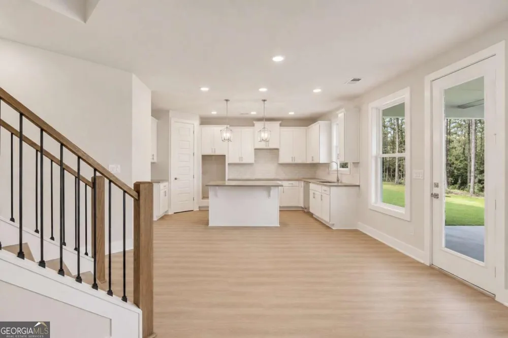 108 SE Patillo MNR Stockbridge, GA 30281