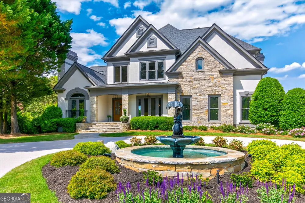 5925 Stoneleigh DR Suwanee, GA 30024