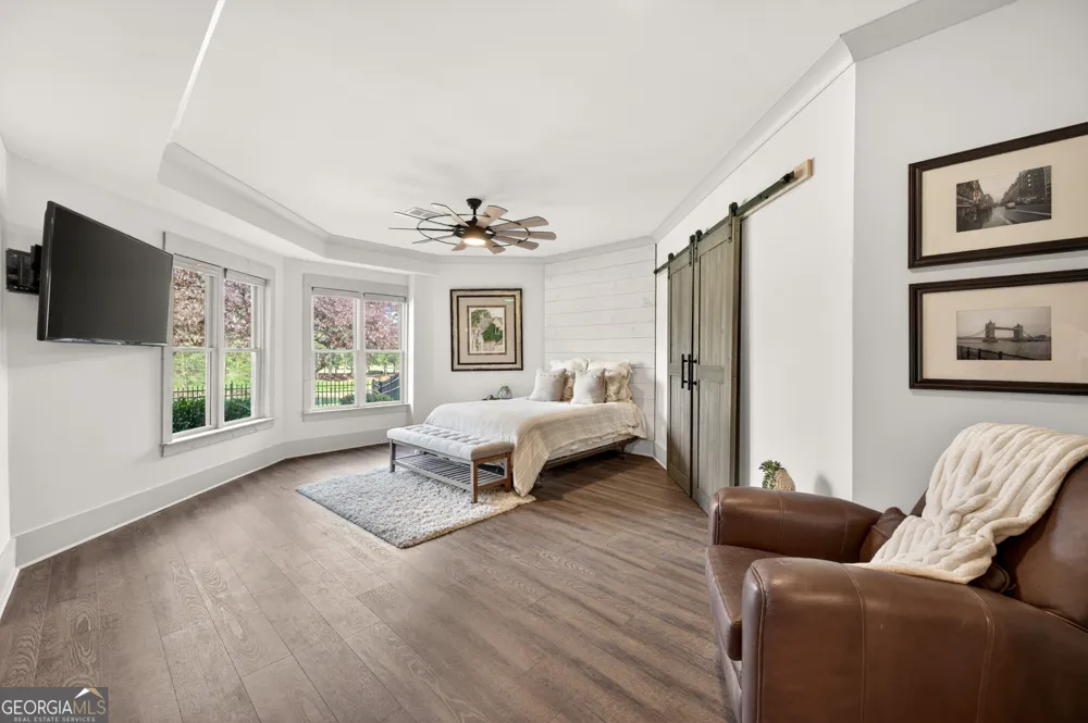 5925 Stoneleigh DR Suwanee, GA 30024